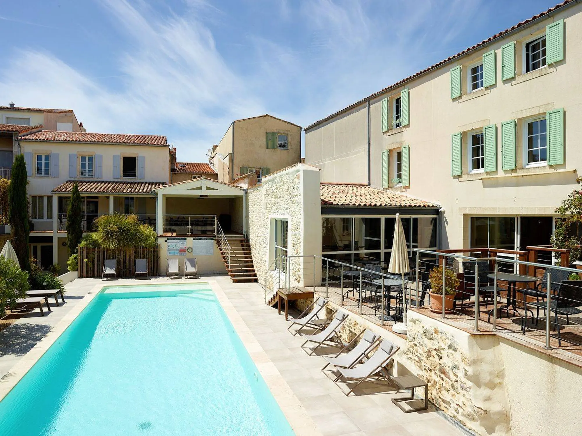 hotel le clos de du galion