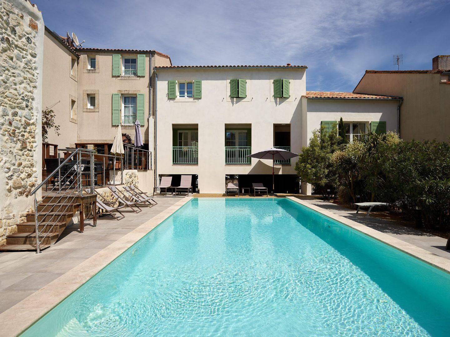 hotel galion ile de re piscine photo principale