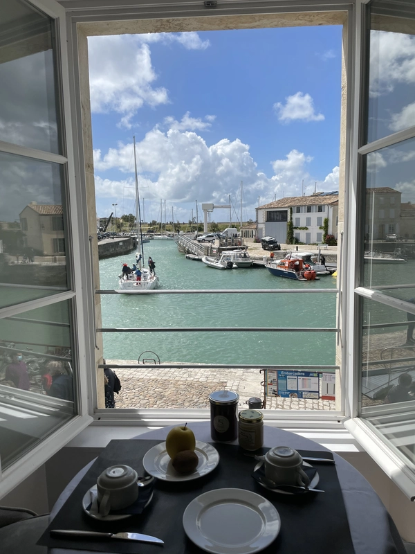 petit dejeuner le galion